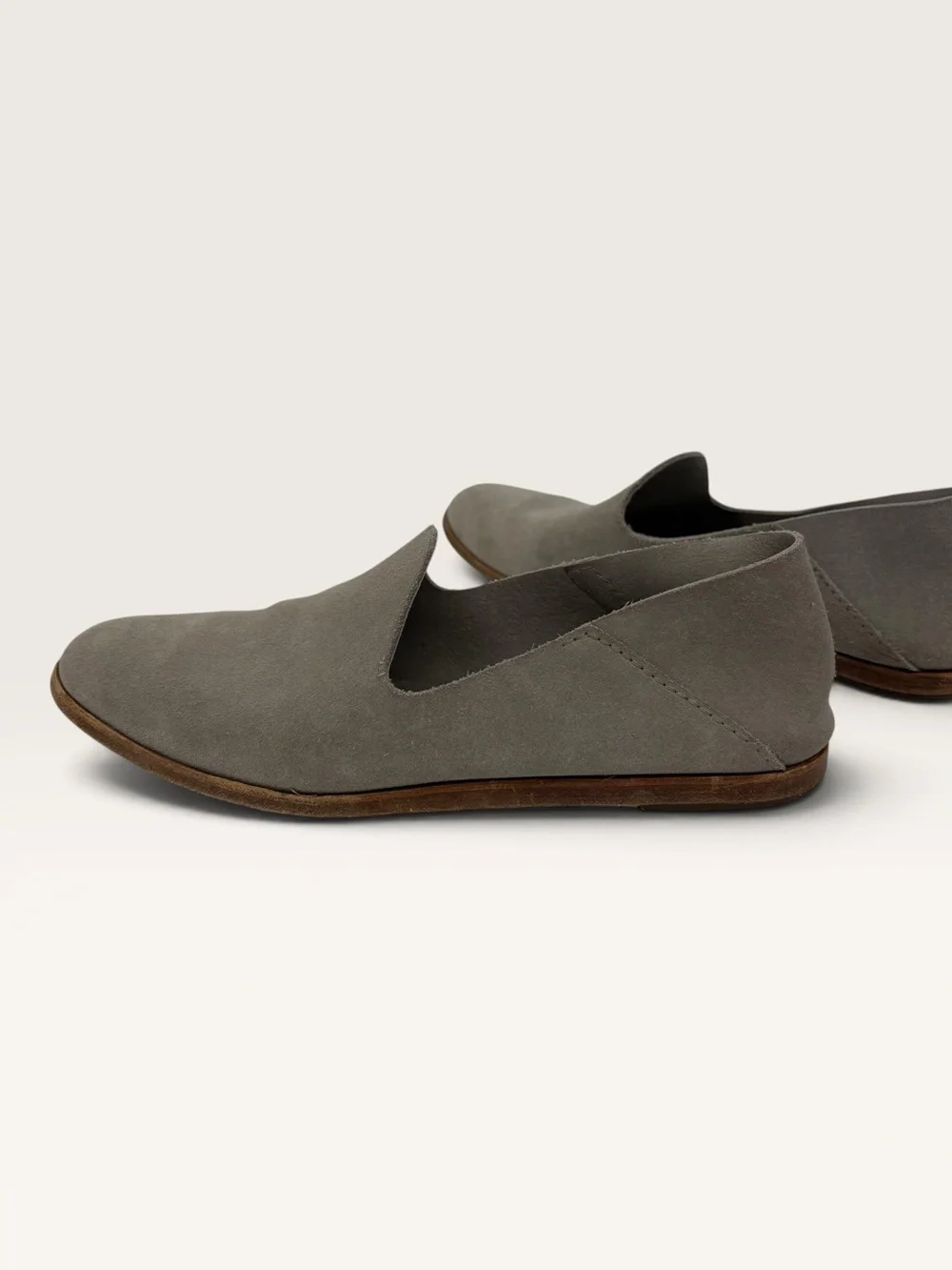 Pedro Garcia Grey Suede Flat Slip On Loafers Shoes Women’s Size 37 / 6.5-7